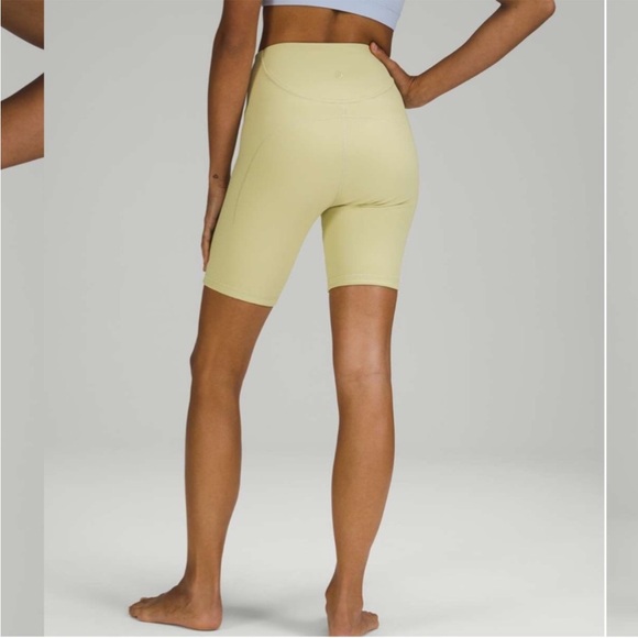 NWT Lululemon Set. Size 2 - Picture 11 of 11